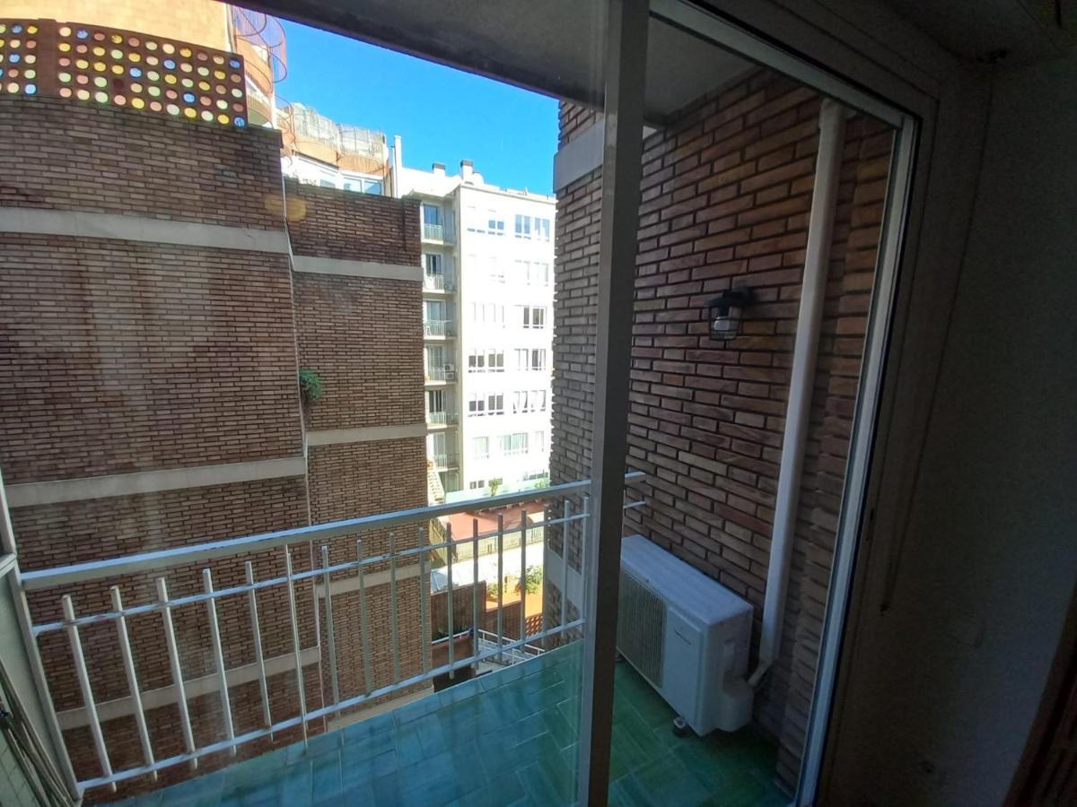 شقة Live Like A Local In Bcn برشلونة المظهر الخارجي الصورة